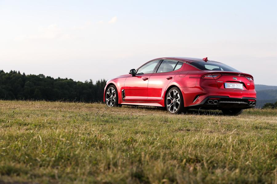  Kia Stinger GT (CK) 2017 года  (WW) (фото 62 из 106)